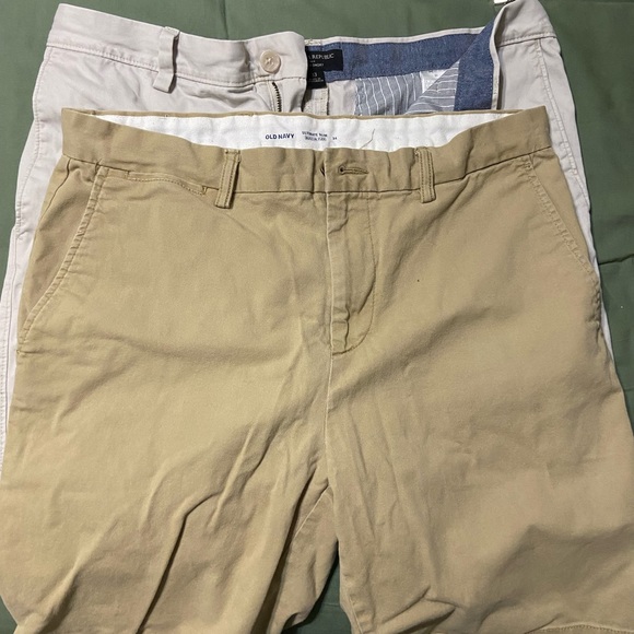 Khaki Shorts Bundle - Picture 3 of 3